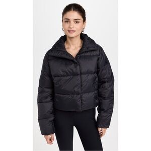 Alo Yoga Gold Rush Puffer in Black